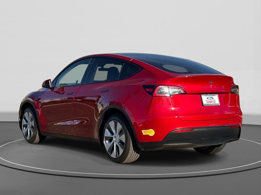 Used 2021 Tesla Model Y Long Range image 6