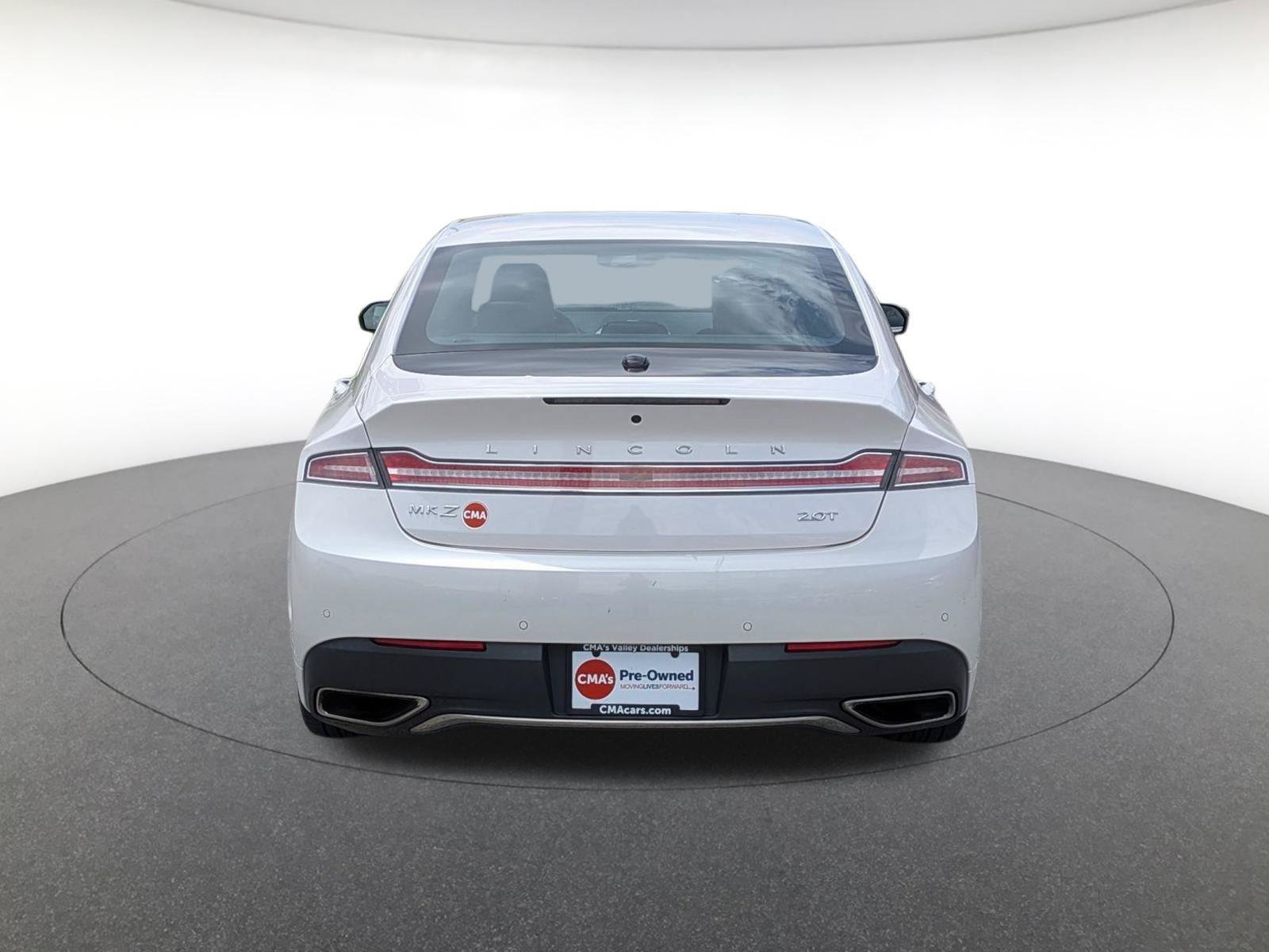 Used 2020 Lincoln MKZ Reserve FWD image 5