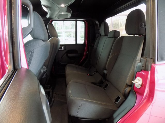 Certified 2024 Jeep Gladiator Sport image 23