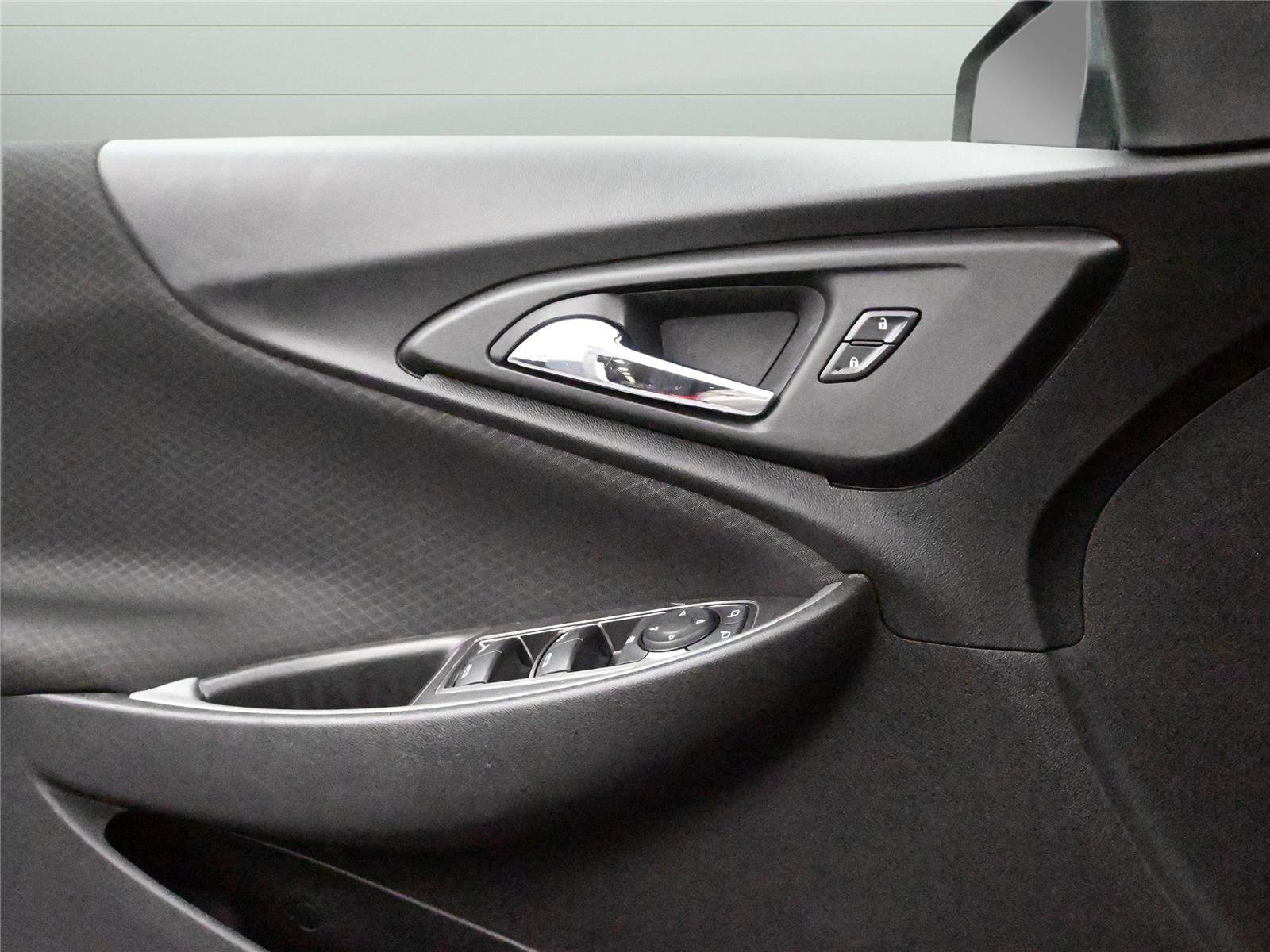 Used 2022 Chevrolet Malibu LT image 6