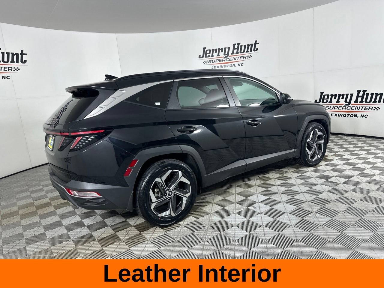 Used 2023 Hyundai Tucson SEL w/ Convenience Package FWD image 6