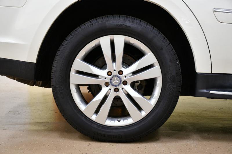 Used 2012 Mercedes-Benz GL 450 4MATIC image 56