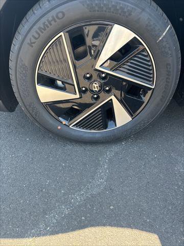 New 2025 Hyundai Ioniq 5 SE image 20