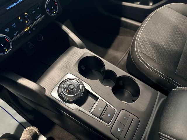 Used 2025 Ford Escape Active AWD/4WD image 27