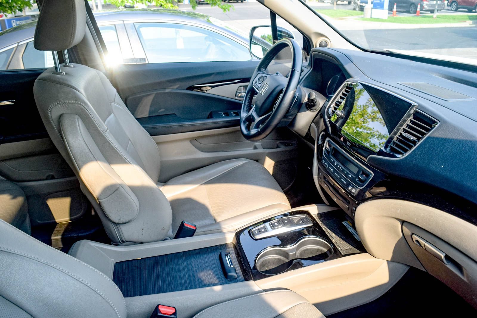Used 2022 Honda Pilot Elite image 19