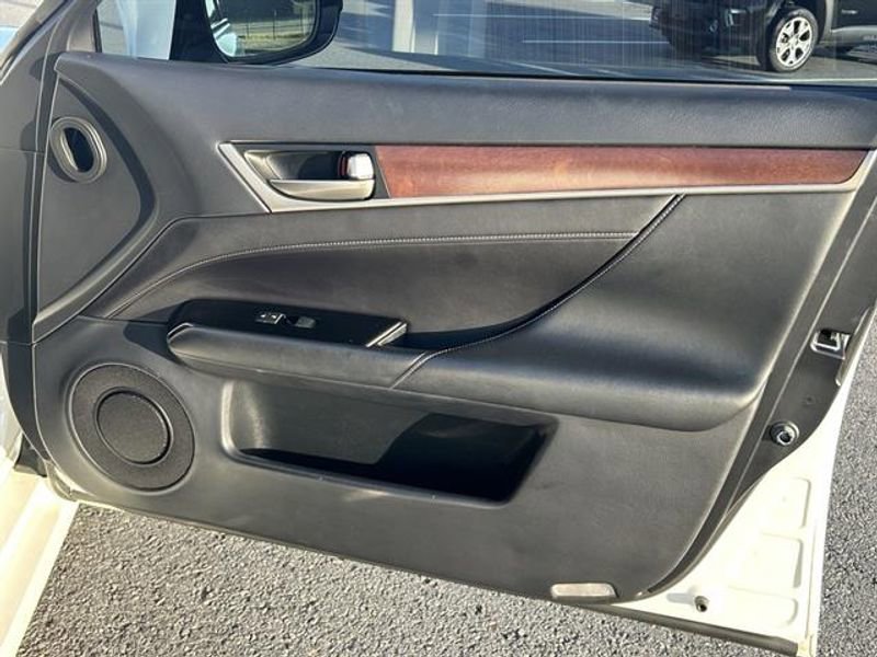 Used 2015 Lexus GS 350 w/ Premium Package image 24