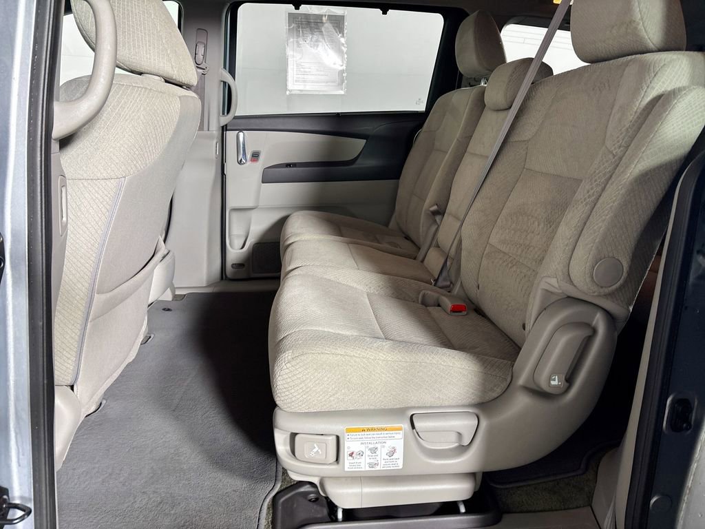 Used 2016 Honda Odyssey SE image 18