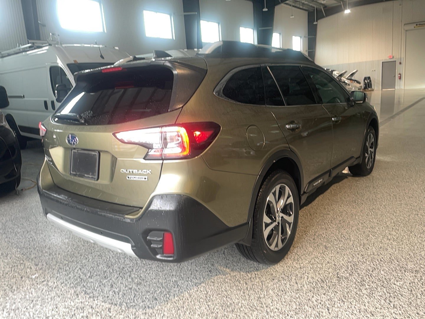 Used 2020 Subaru Outback Touring AWD/4WD image 20