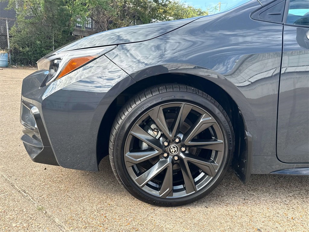 Used 2025 Toyota Corolla SE image 5