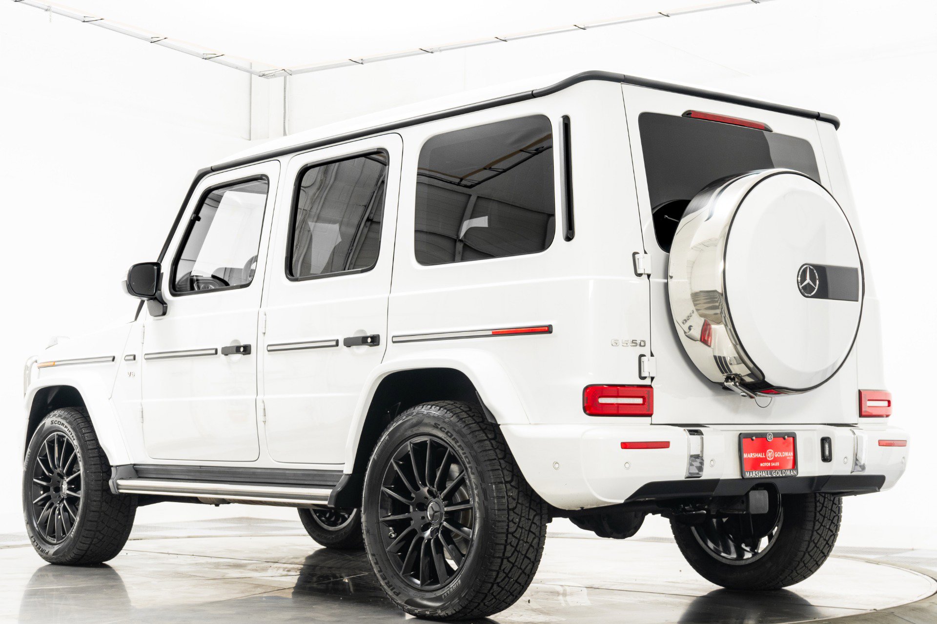 Used 2024 Mercedes-Benz G 550 image 41