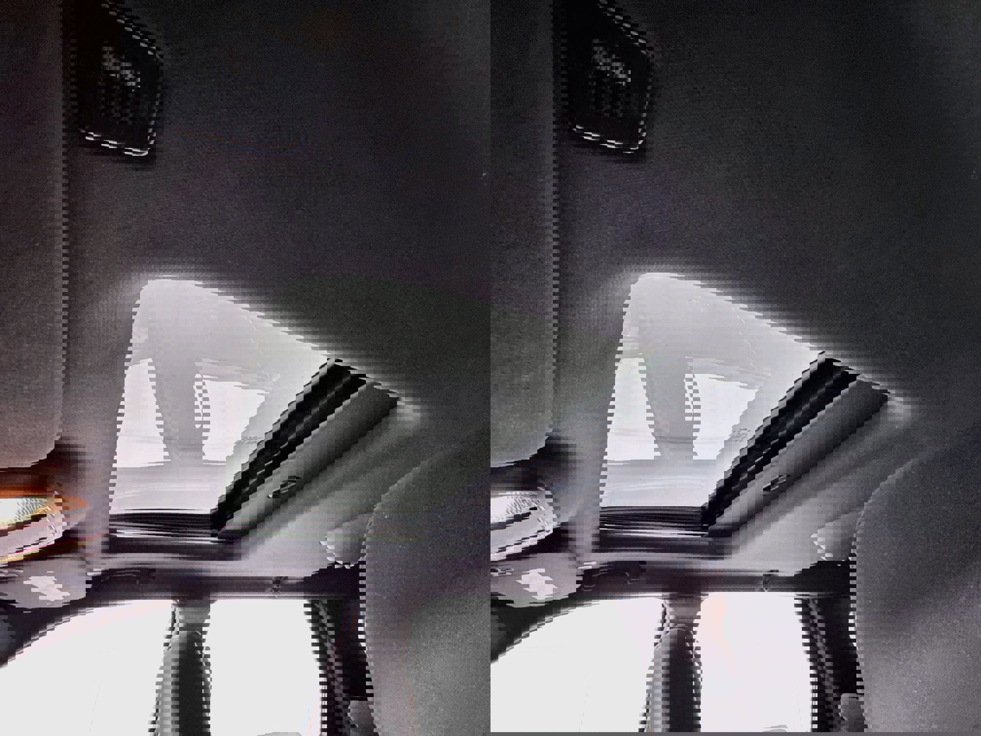 Used 2022 Dodge Durango SXT w/ Blacktop Package AWD/4WD image 3