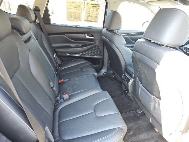 Used 2021 Hyundai Santa Fe Limited AWD/4WD image 16
