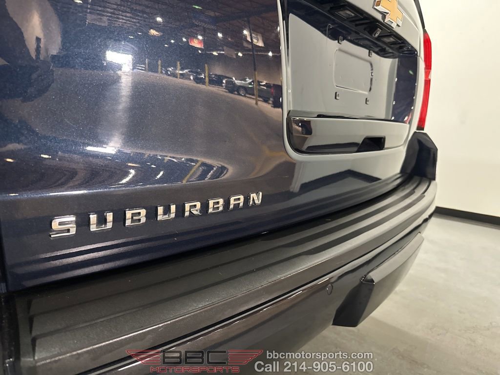 Used 2019 Chevrolet Suburban LT image 10