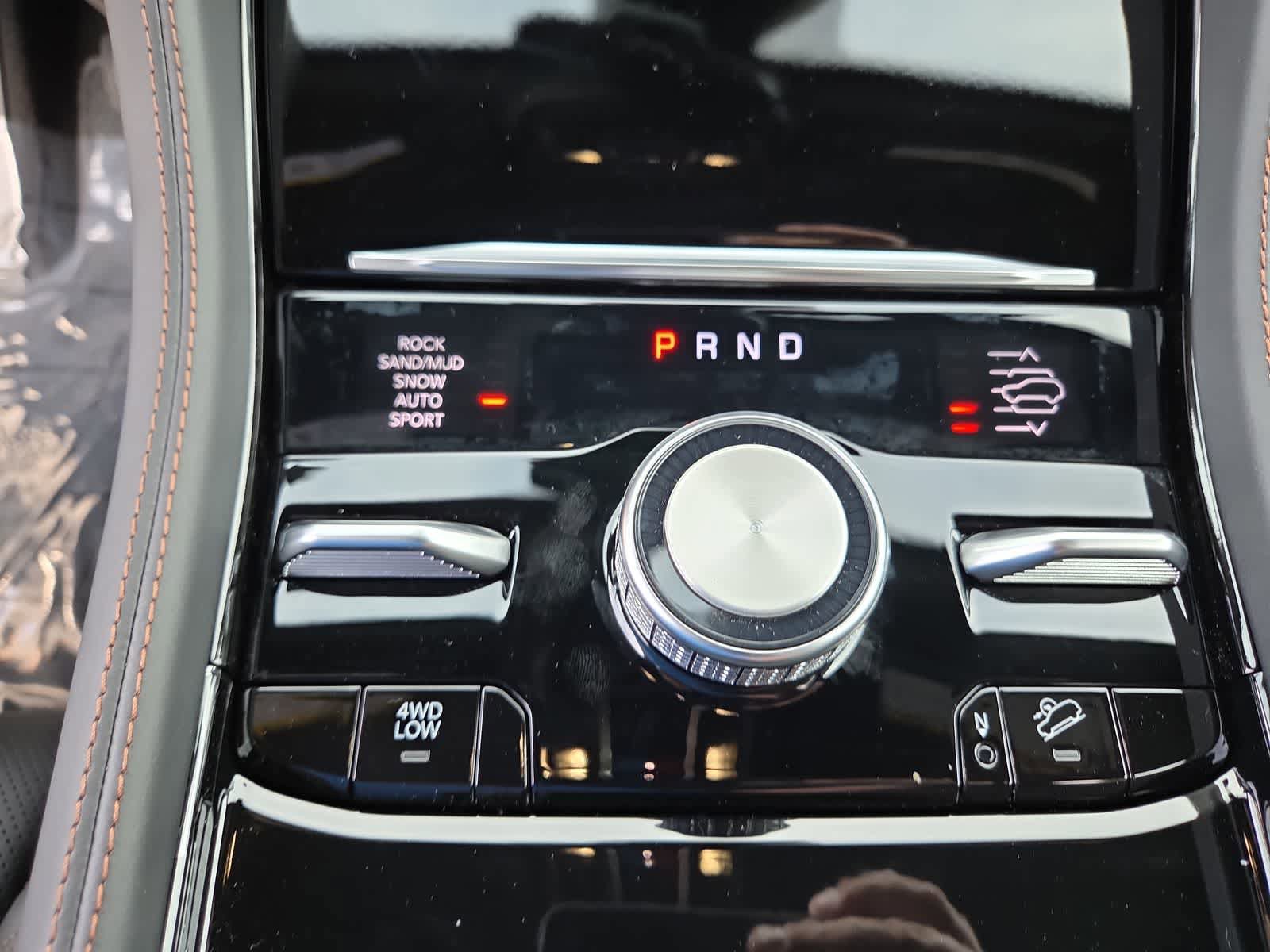 New 2026 Jeep Grand Cherokee Summit AWD/4WD image 25