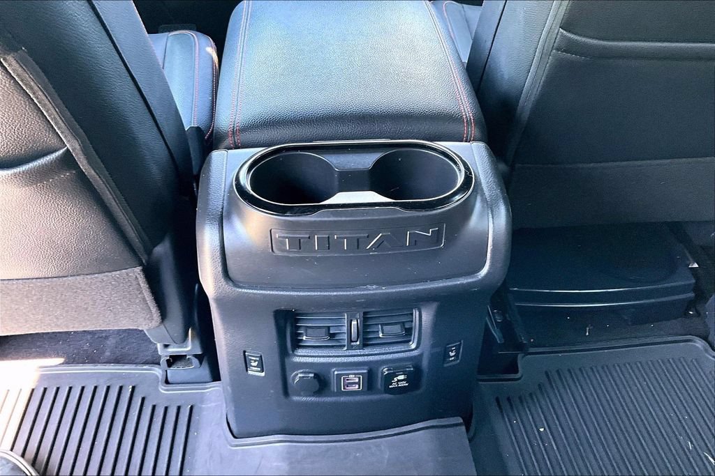 Used 2023 Nissan Titan PRO-4X w/ Pro-4x Convenience Package AWD/4WD image 11