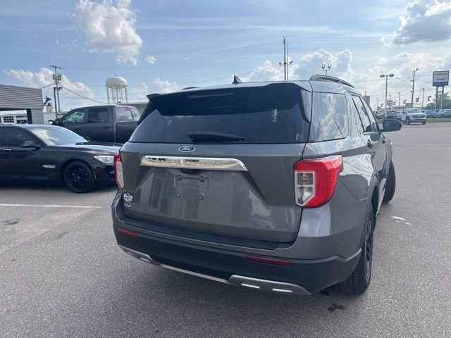 Used 2023 Ford Explorer XLT w/ Equipment Group 202A RWD image 19