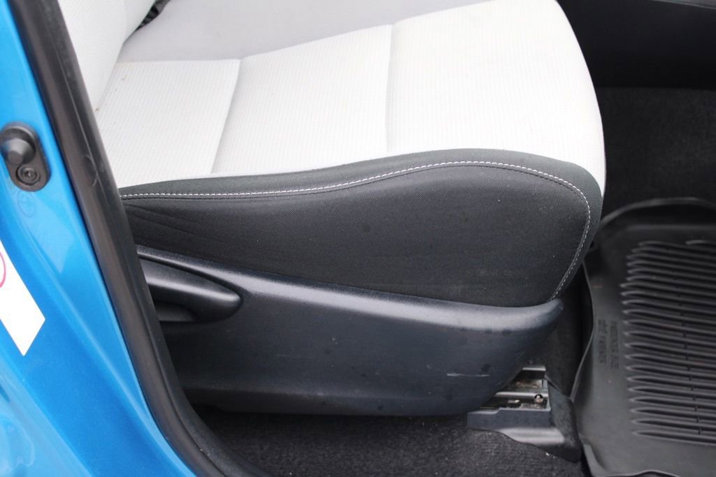 Used 2017 Toyota RAV4 XLE image 21