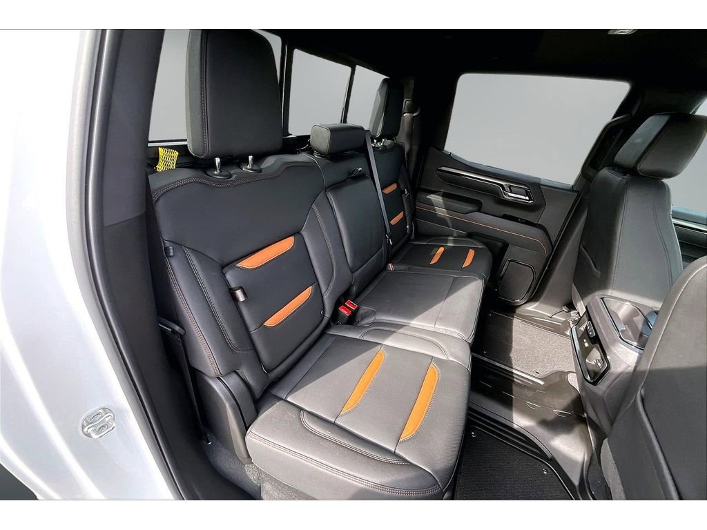 New 2026 GMC Sierra 1500 AT4 w/ AT4 Premium Package AWD/4WD image 9