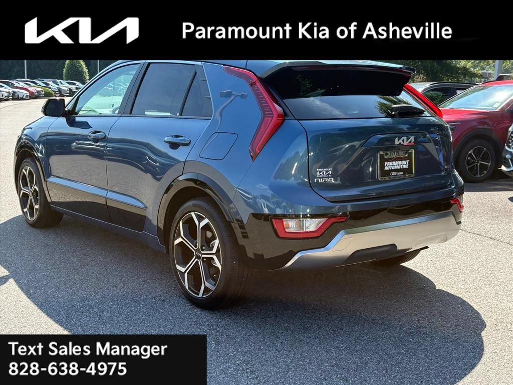 Certified 2025 Kia Niro EX Touring FWD image 4