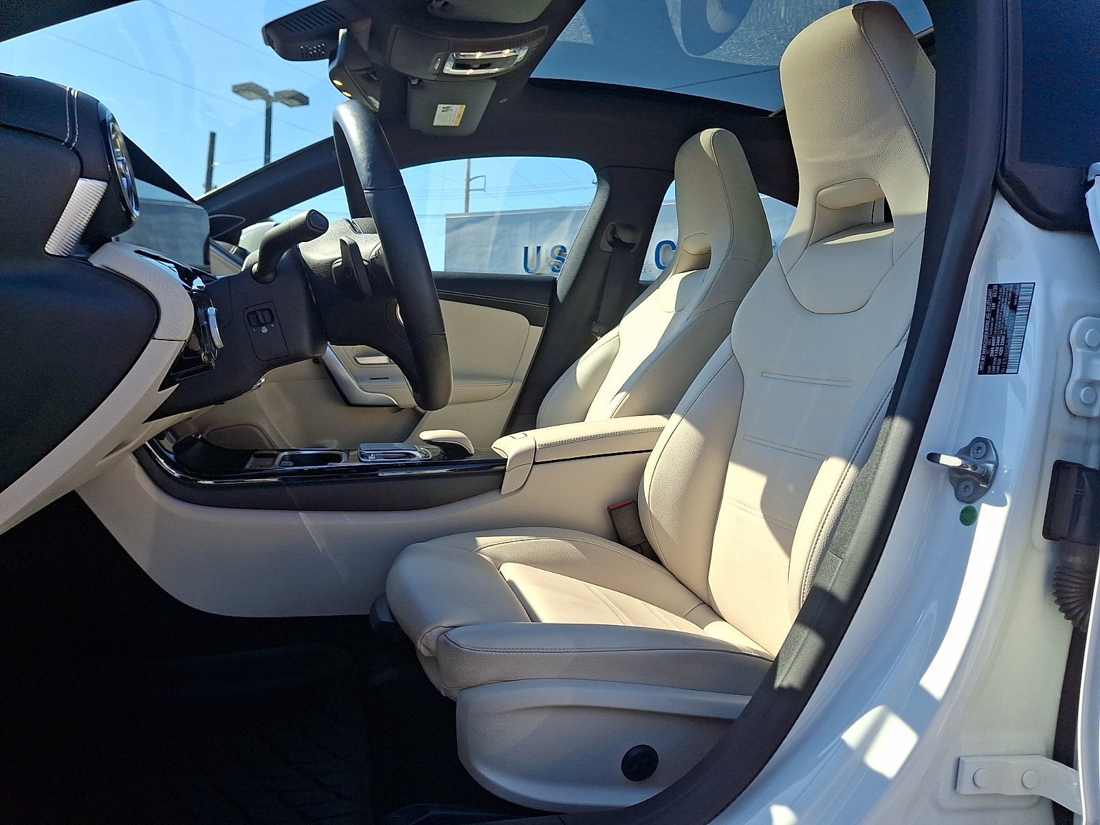 Used 2020 Mercedes-Benz CLA 250 4MATIC image 13