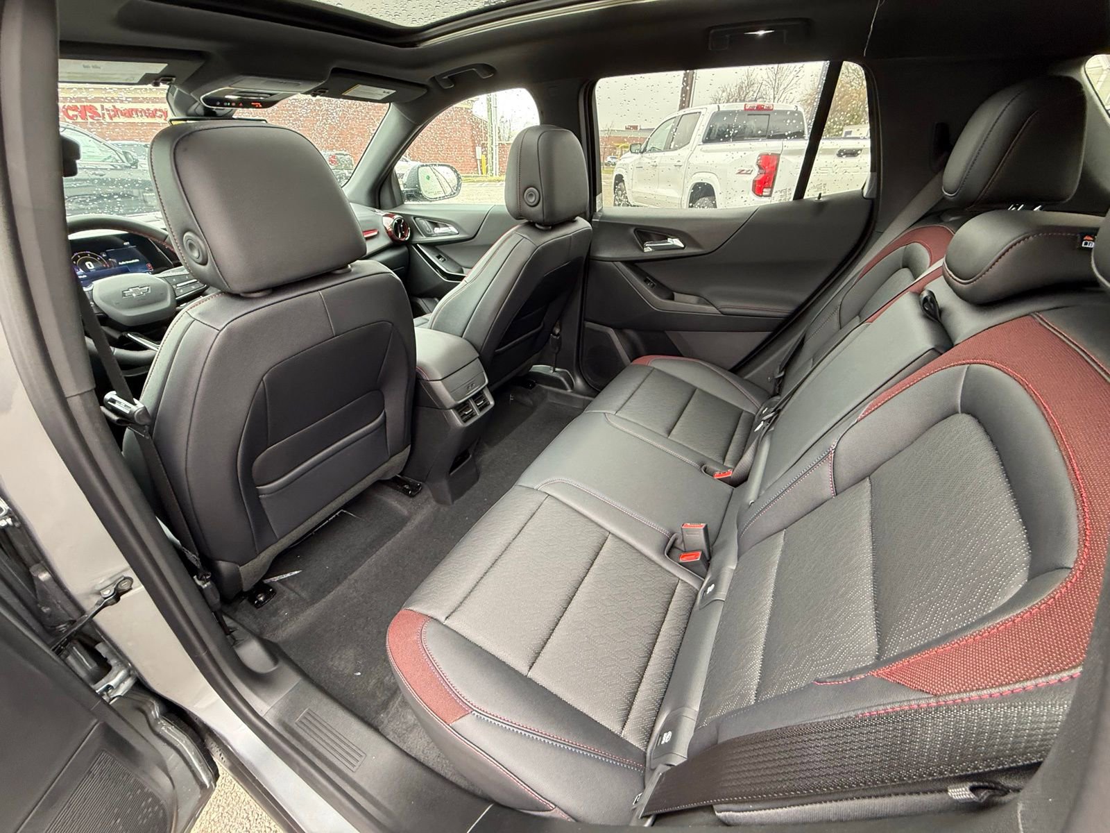 New 2026 Chevrolet Equinox RS w/ Safety and Technology Package AWD/4WD image 24