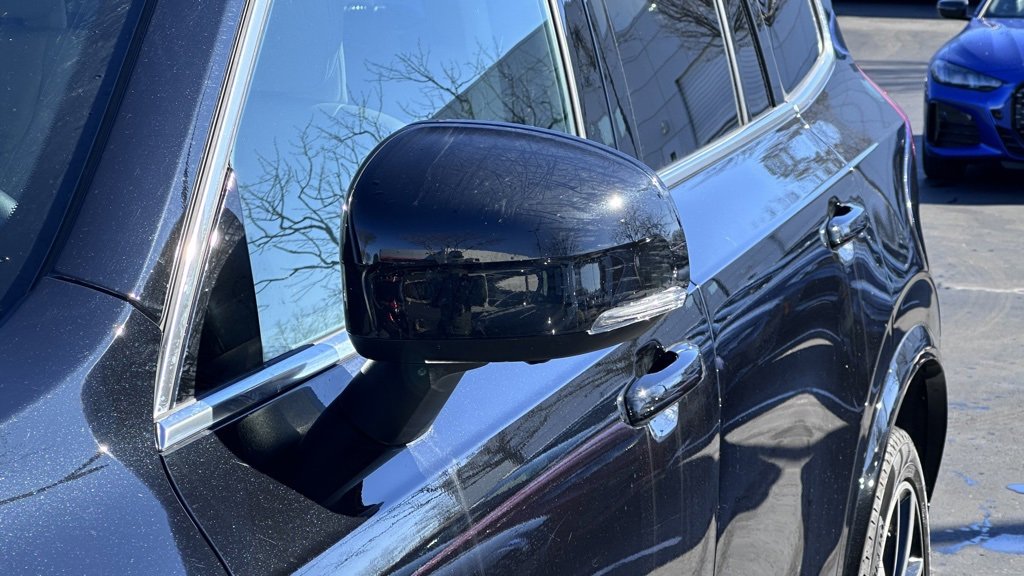 Used 2023 Volvo XC90 B5 Plus w/ Protection Package image 12