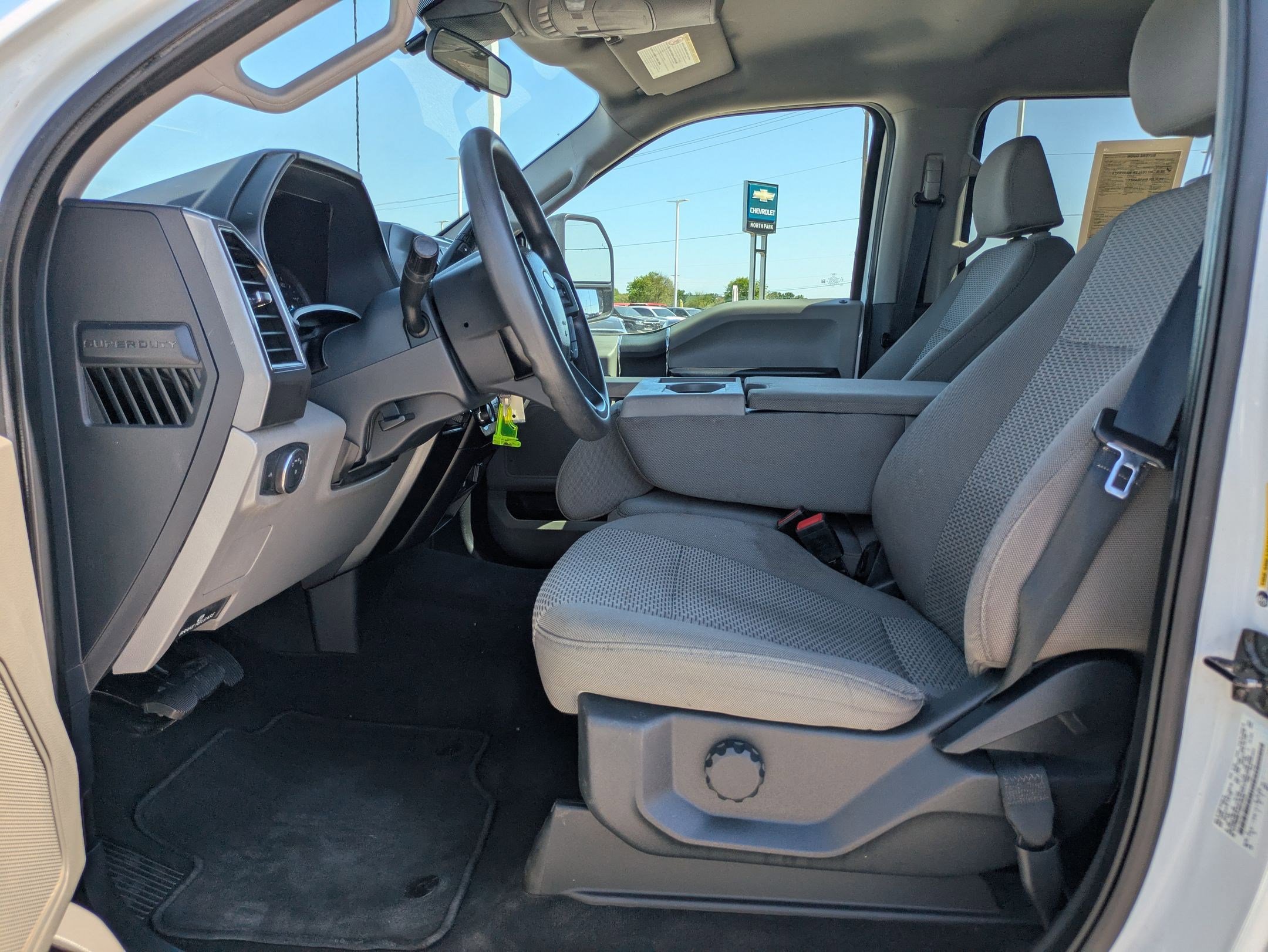 Used 2022 Ford F250 XLT image 9