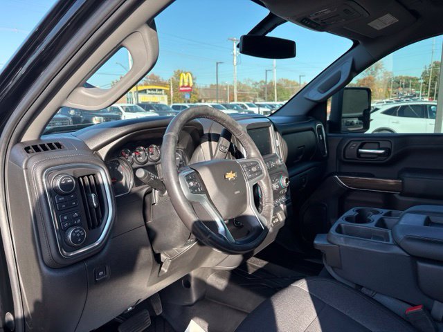 Used 2020 Chevrolet Silverado 2500 LT w/ Texas Edition AWD/4WD image 4