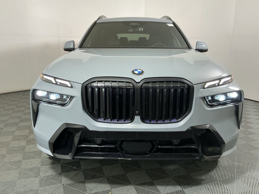 New 2026 BMW X7 xDrive40i AWD/4WD image 3