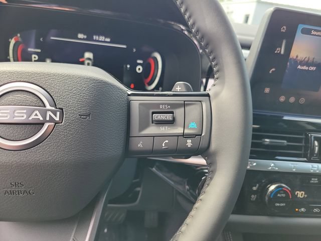 New 2026 Nissan Pathfinder Platinum FWD image 12