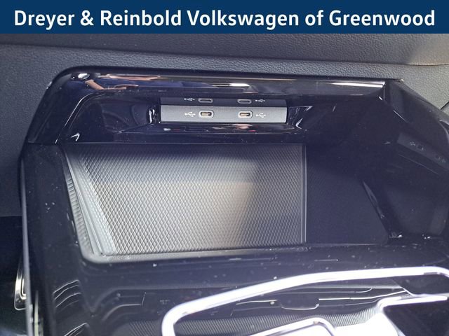 New 2025 Volkswagen GTI SE image 32