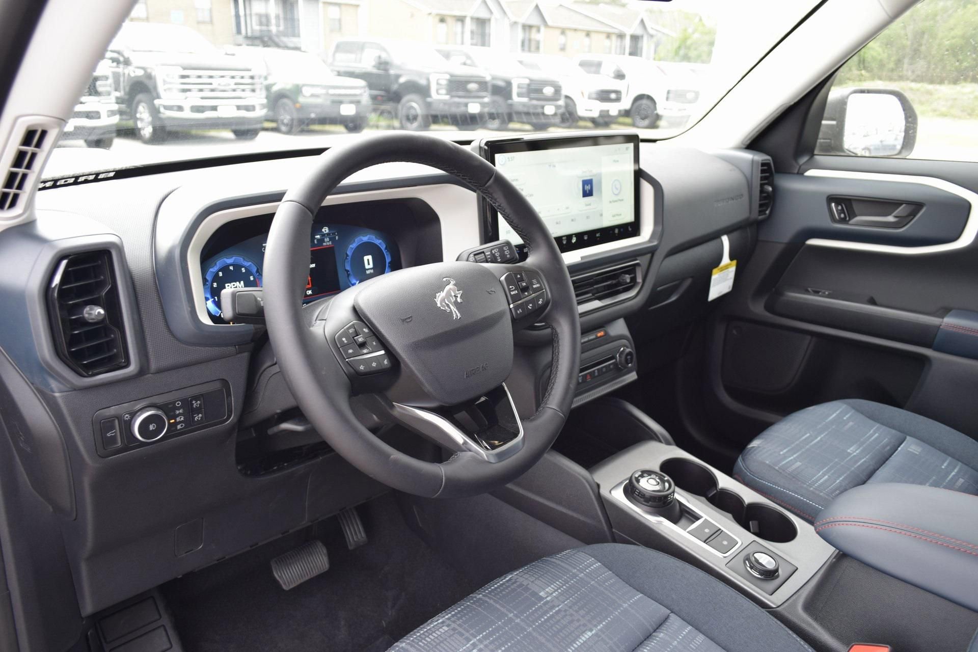 New 2025 Ford Bronco Sport Heritage w/ Convenience Package image 17