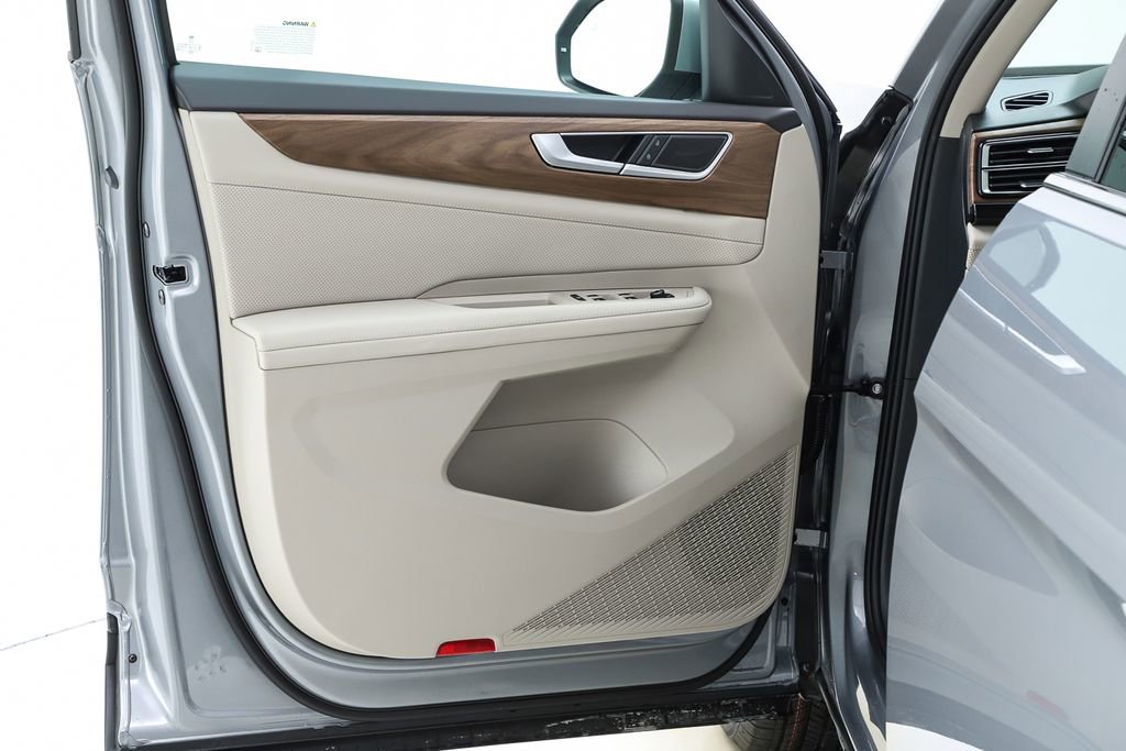 New 2026 Volkswagen Atlas SE image 56