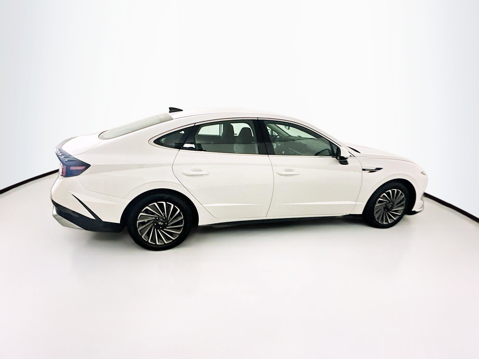 Used 2025 Hyundai Sonata SEL image 10