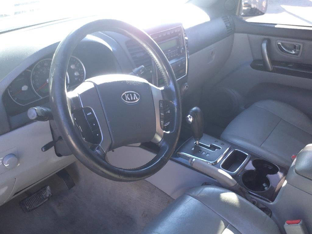 Used 2007 Kia Sorento EX w/ Luxury Pkg image 12