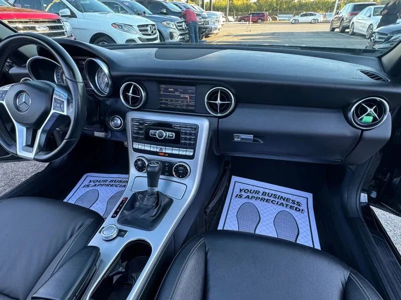 Used 2014 Mercedes-Benz SLK 250 image 45