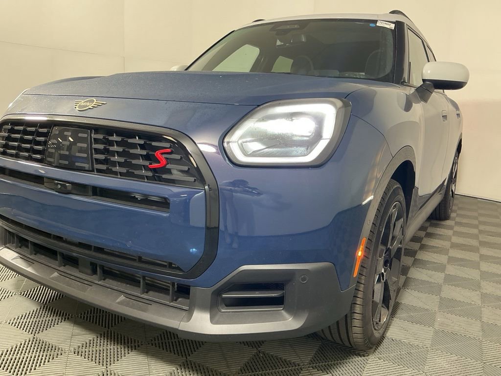 New 2026 MINI Cooper Countryman S w/ Comfort Package Max image 8