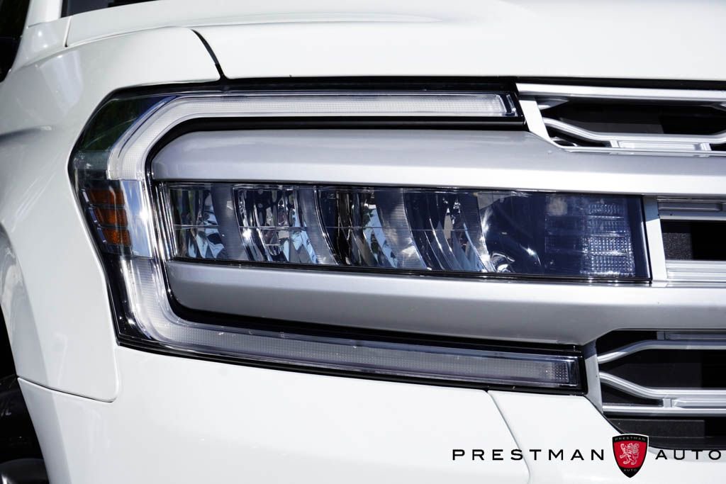 Used 2023 Ford Expedition Max Platinum AWD/4WD image 19