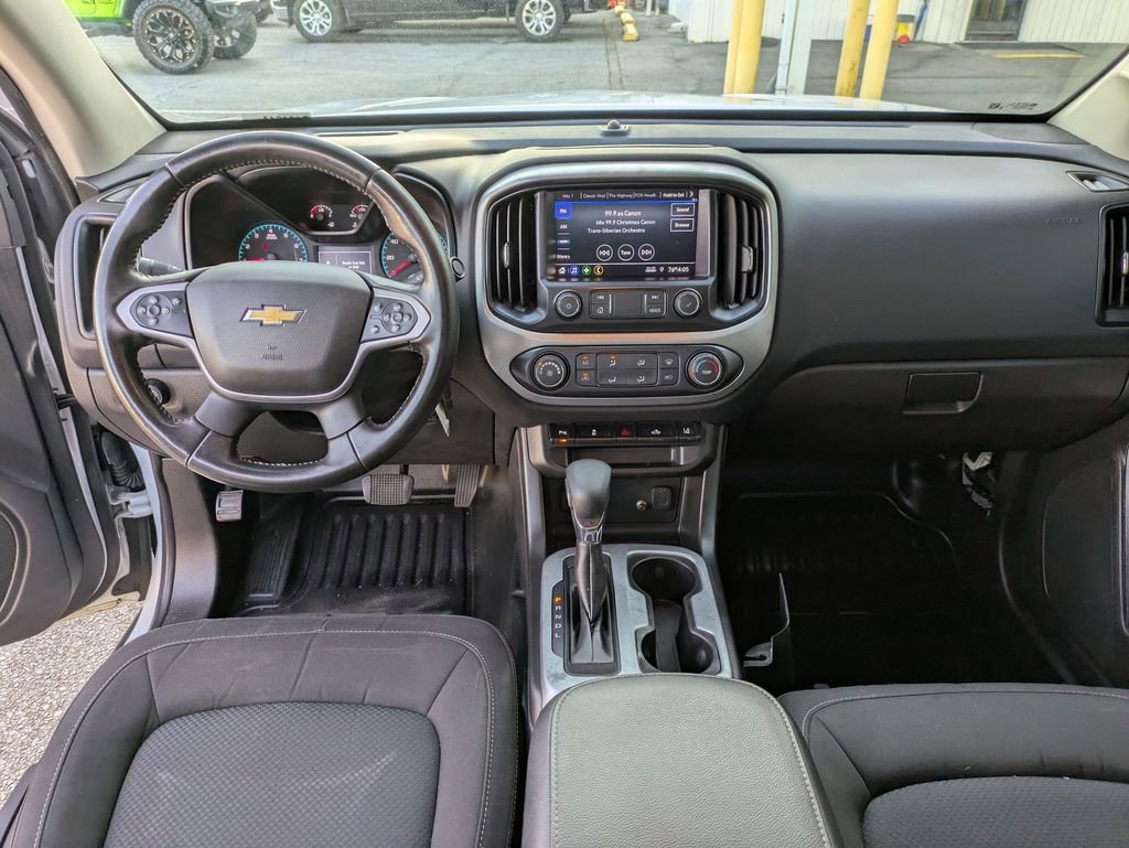 Used 2022 Chevrolet Colorado LT w/ Fleet Safety Package image 28