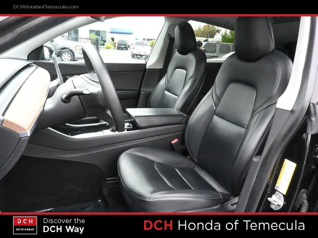 Used 2021 Tesla Model Y Long Range AWD/4WD image 17