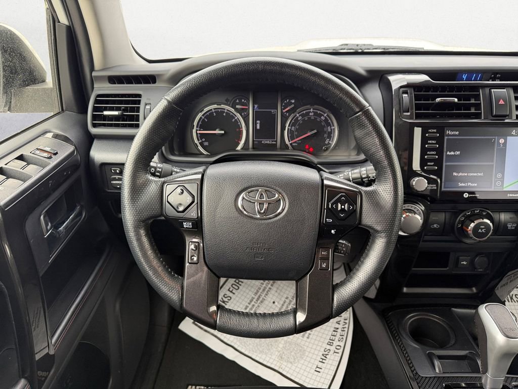 Used 2024 Toyota 4Runner TRD Off-Road Premium image 12