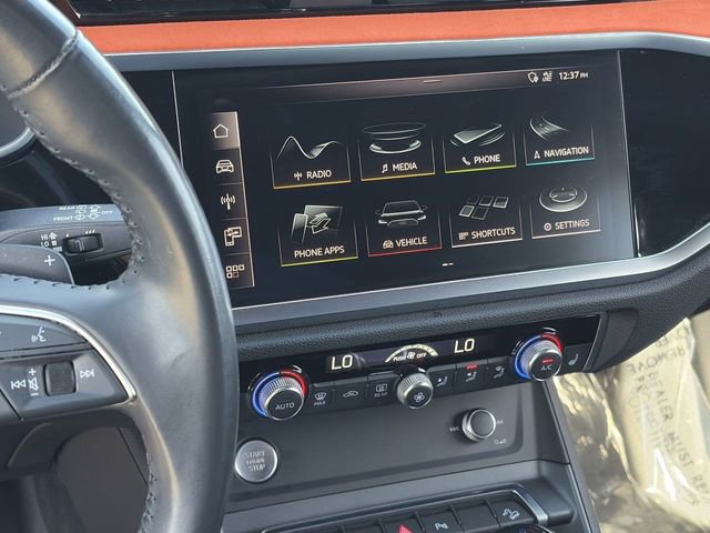 Used 2019 Audi Q3 2.0T Premium Plus w/ Premium Plus Package image 27