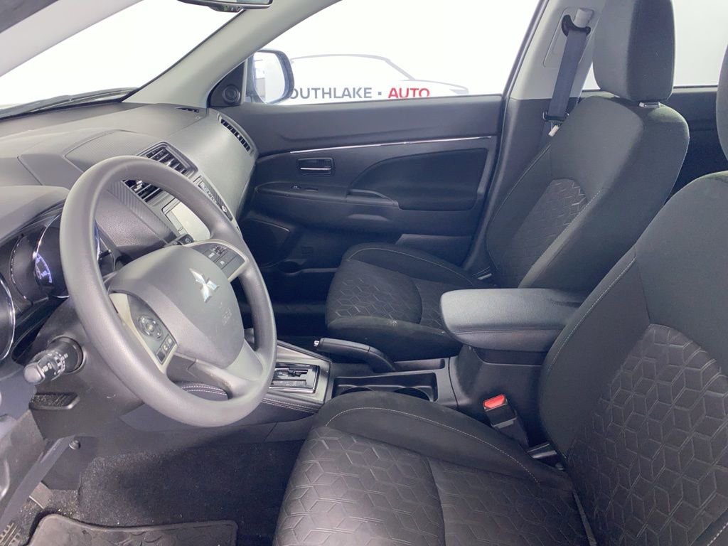 Used 2023 Mitsubishi Outlander Sport ES image 13