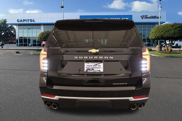 New 2026 Chevrolet Suburban Premier w/ Sun And Tow Package AWD/4WD image 4