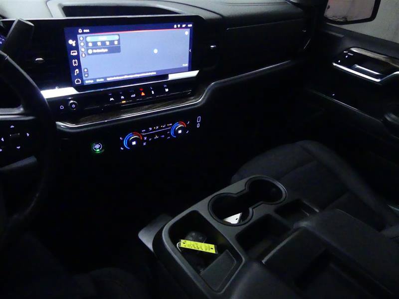 Used 2022 GMC Sierra 1500 Elevation w/ LPO, Elevation Black Package AWD/4WD image 15