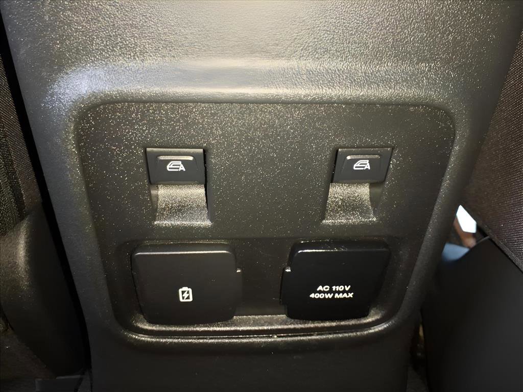 Used 2023 Ford Bronco Outer Banks image 11