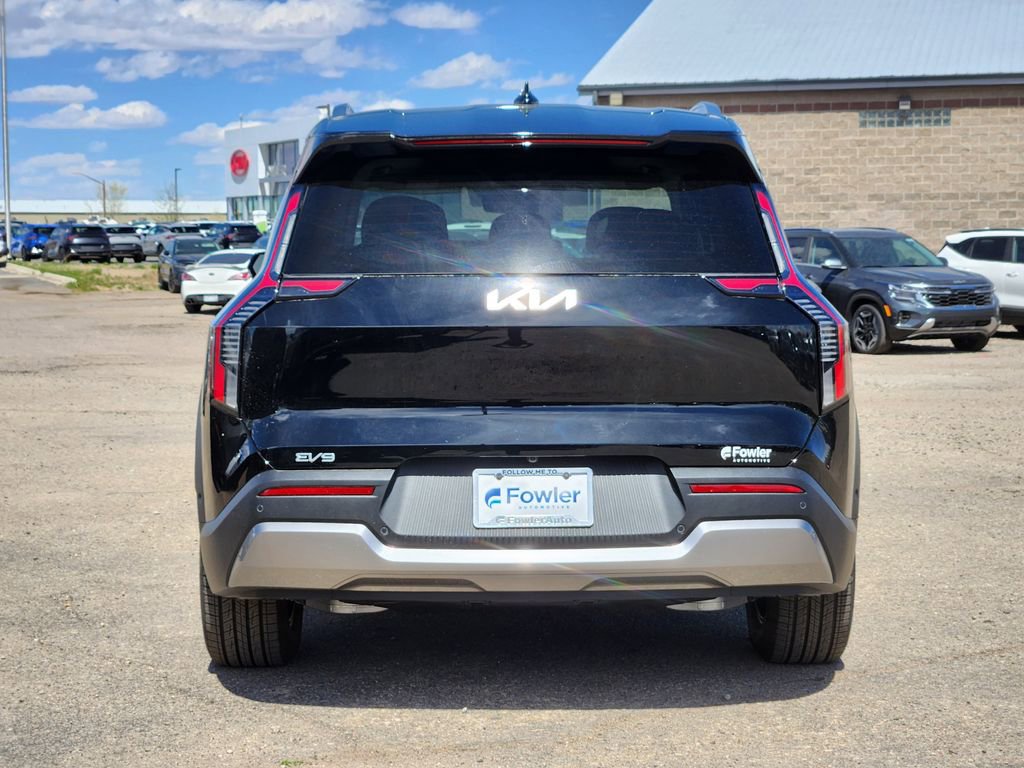 New 2026 Kia EV9 Wind AWD/4WD image 11