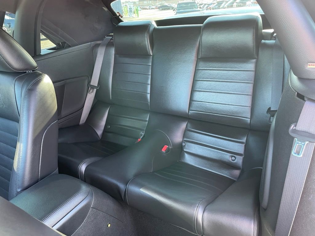 Used 2009 Ford Mustang Shelby GT500 RWD image 9