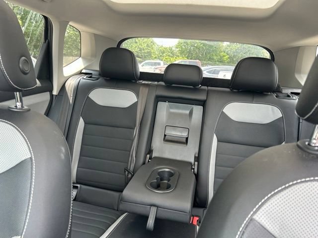 Used 2022 Volkswagen Taos SEL FWD image 31