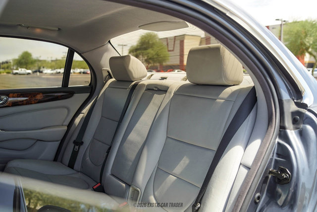 Used 2006 Jaguar XJ8 RWD image 43